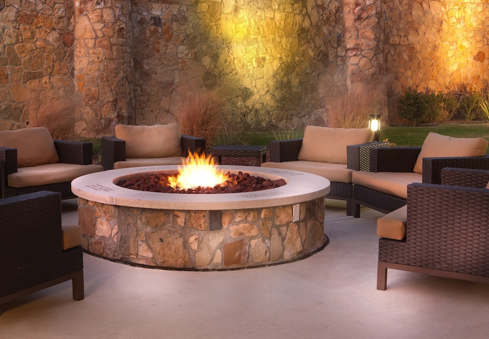 Courtyard Marriott Denton - photo 25
