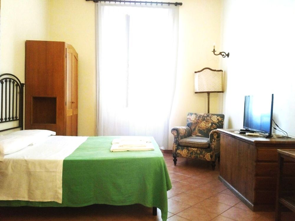 La Casa di Piero al Borgo Pio — 4-Star Luxury Hotel in Rome, Italy