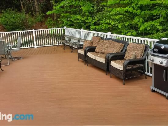 Birch Knoll Motel - photo 10