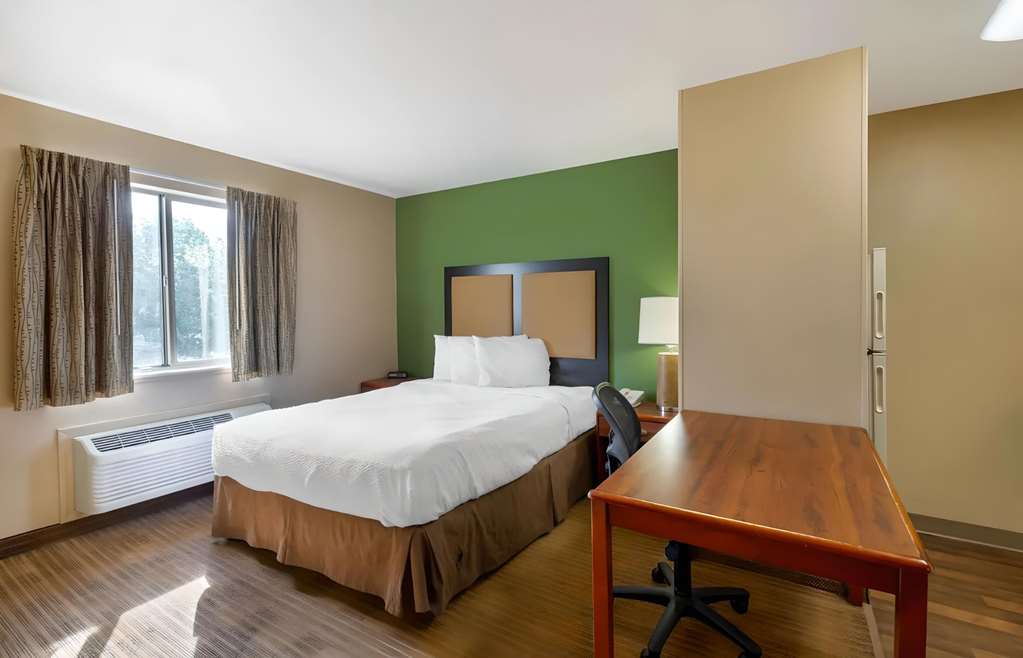 Suburban Studios Copley Akron West - photo 5