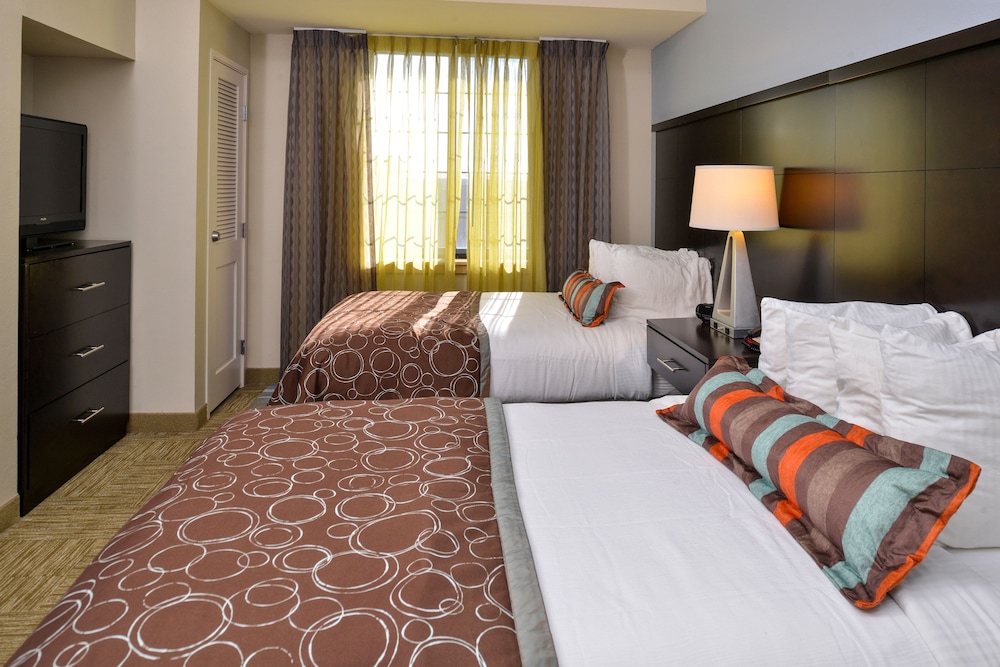 Staybridge Suites Stone Oak by IHG - photo 8