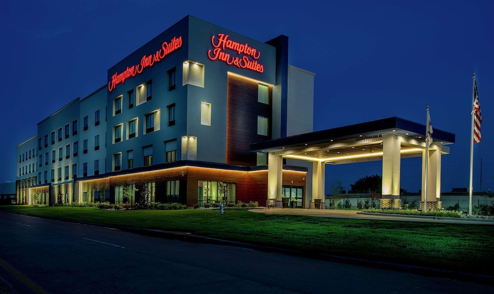 Hampton Inn & Suites Duncanville Dallas - photo 67