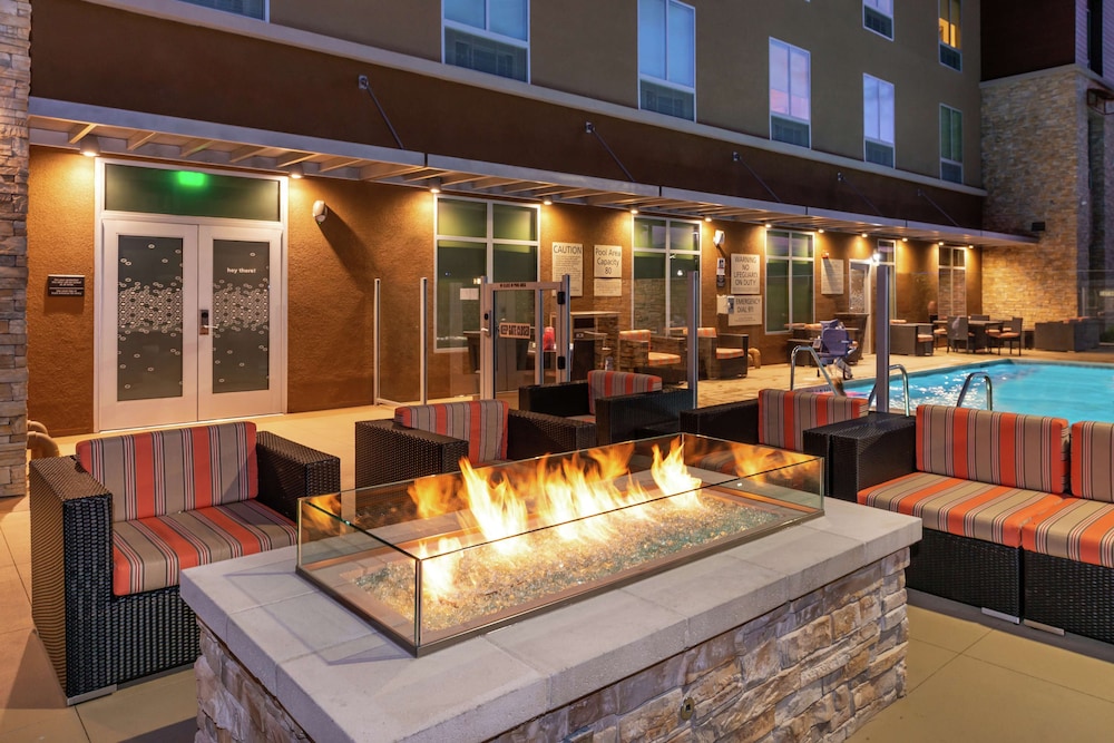 Hampton Inn & Suites Buena Park - photo 53