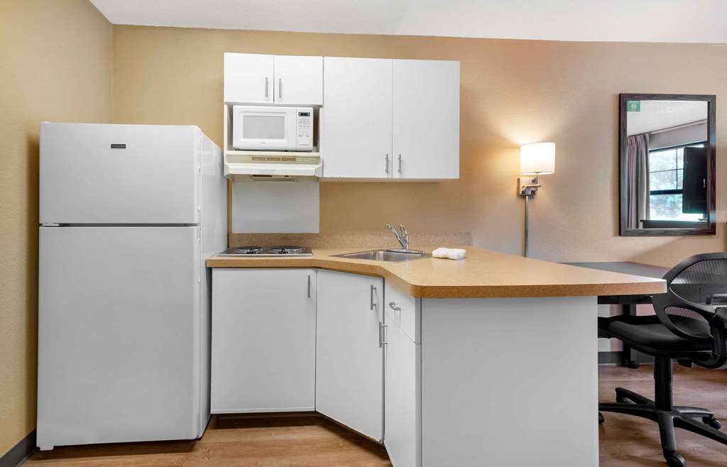 Extended Stay America Suites Philadelphia Cherry Hill - photo 14