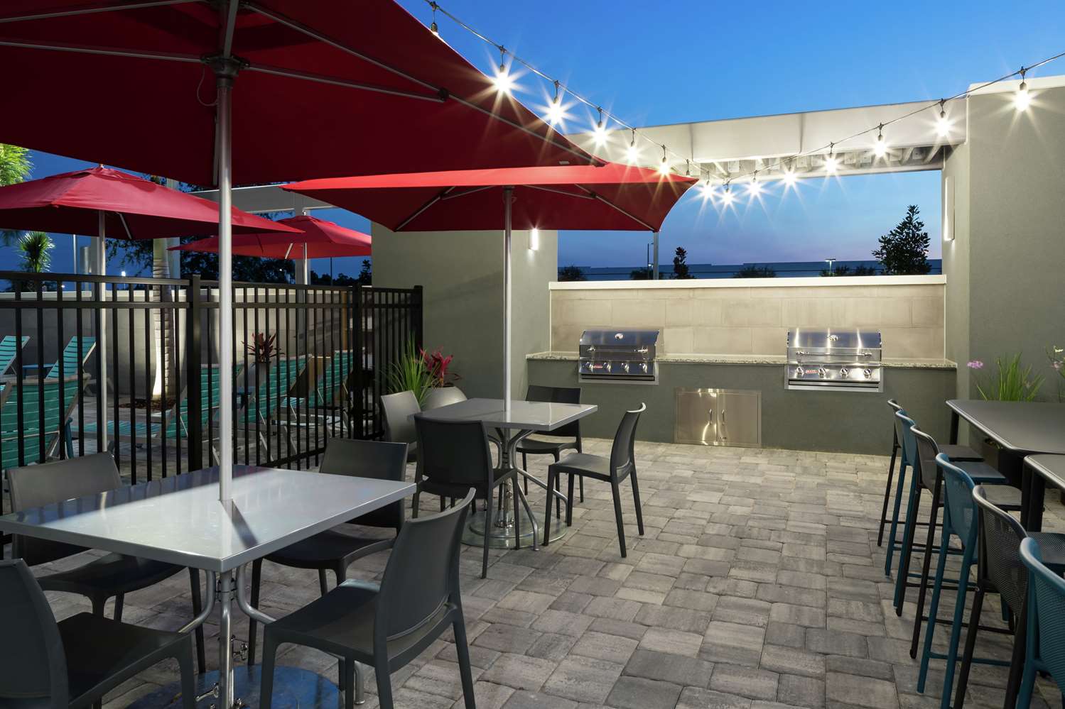 Home2 Suites by Hilton Orlando Airport - photo 9