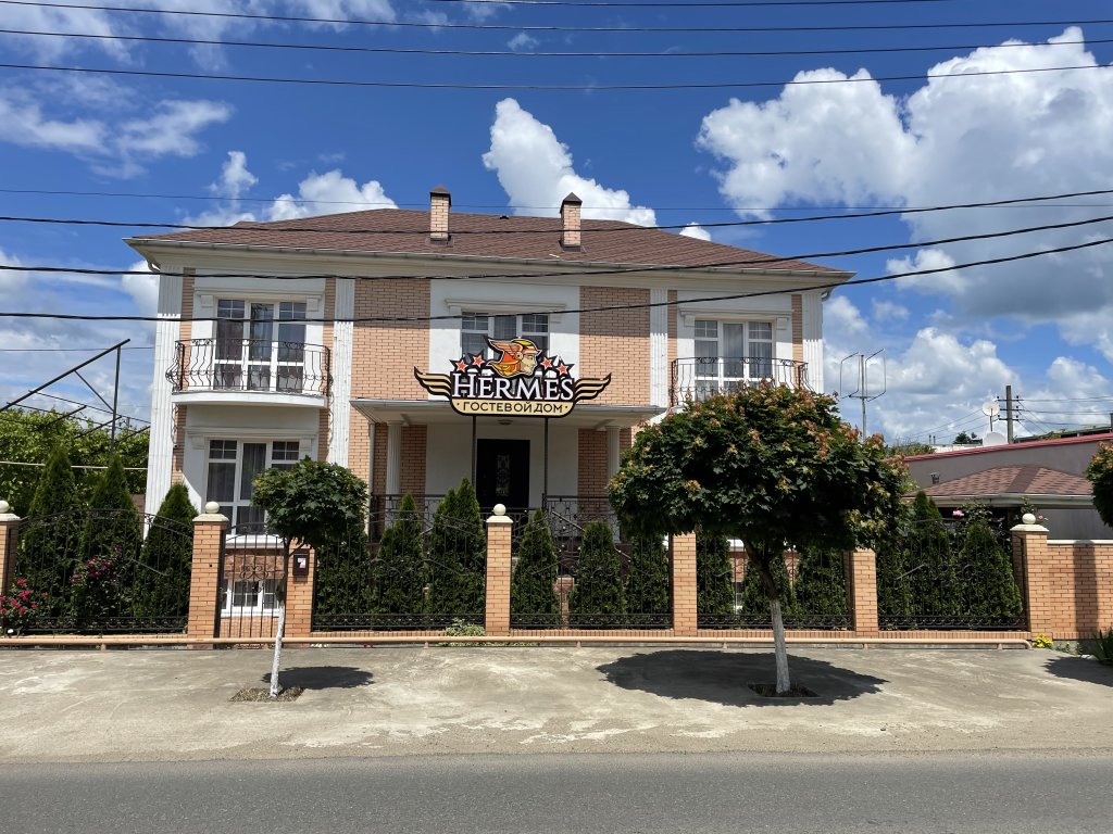 Hermes in Goryachiy Klyuch, Russia