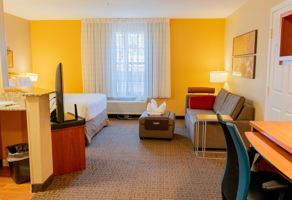 TownePlace Suites by Marriott Dallas Las Colinas - photo 8