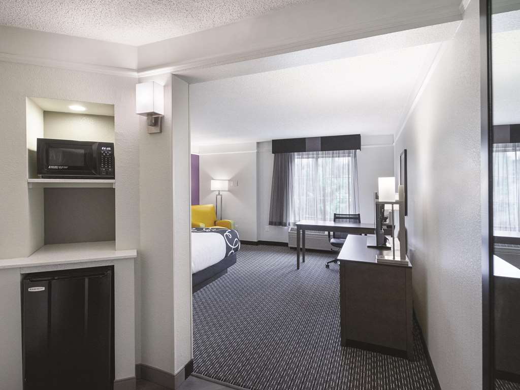 La Quinta Inn & Suites by Wyndham Orem University Pwy Provo - photo 21
