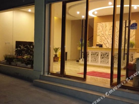 Shiyu Hotel - last minute hotel in Aba