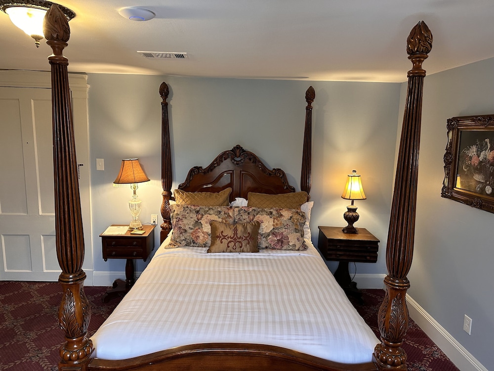 The Inn at Cedar Grove - photo 42