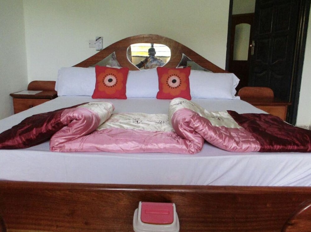 Paradise Ocean Resort — Cape Coast — photo 4