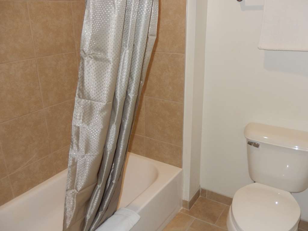 Studio 6 Yukon OK - photo 18