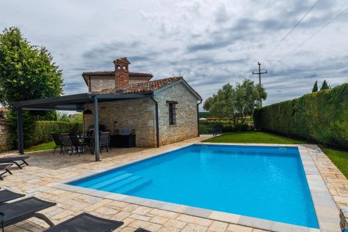 Villa Campanula — 4-Star Luxury Hotel in Porec, Croatia