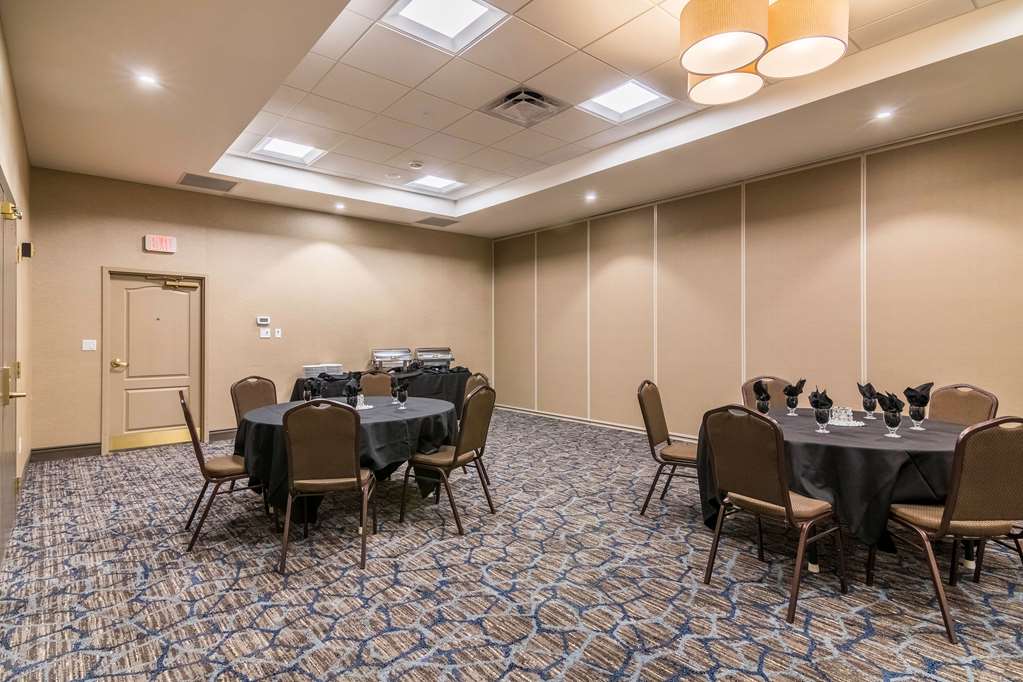 Comfort Inn Plymouth Minneapolis - photo 15