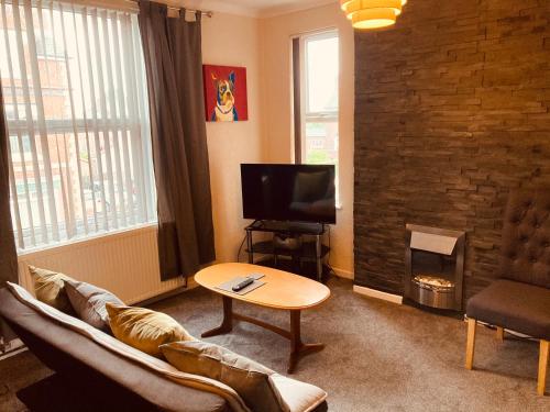 Charming Spacious Apartment Kidderminster — 4-Star Luxury Hotel in Kidderminster, United Kingdom