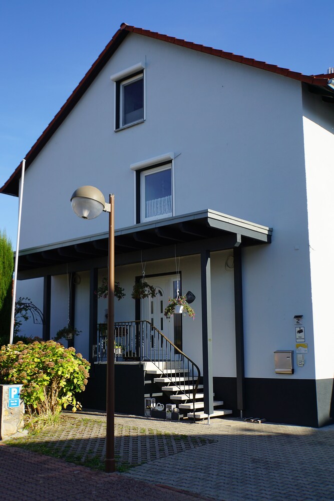 Ferienwohnung Knittel — 4-Star Luxury Hotel in Kallstadt, Germany
