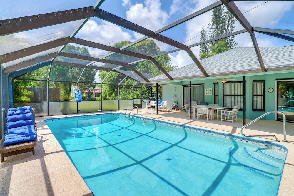 2 Mi To Water Sebastian Home W Pool 21534504 — Sebastian