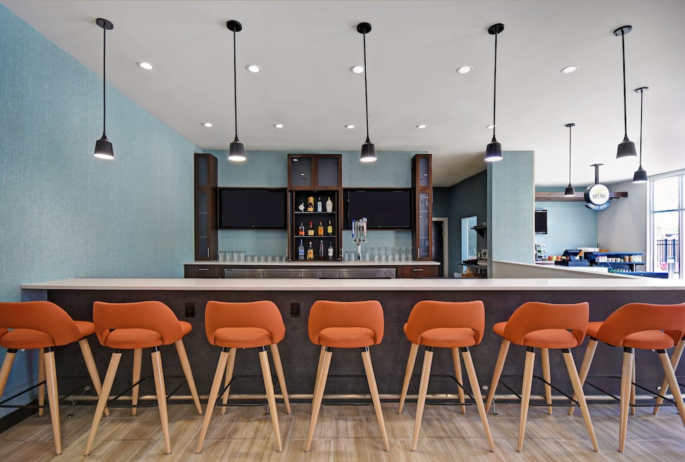 Holiday Inn Grand Rapids North Walker by IHG - photo 43