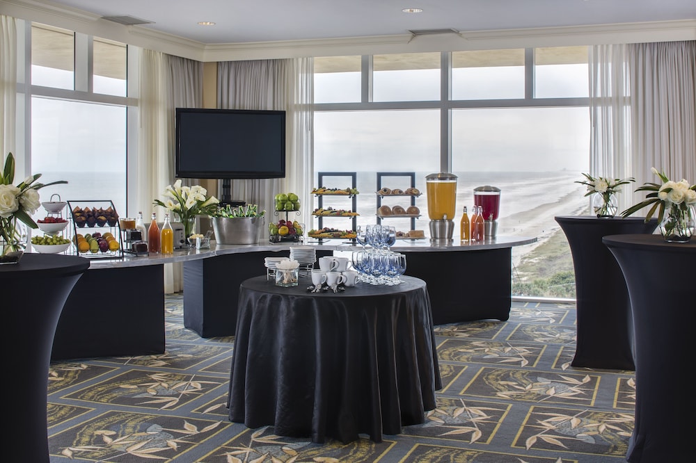 The Shores Resort & Spa - photo 70