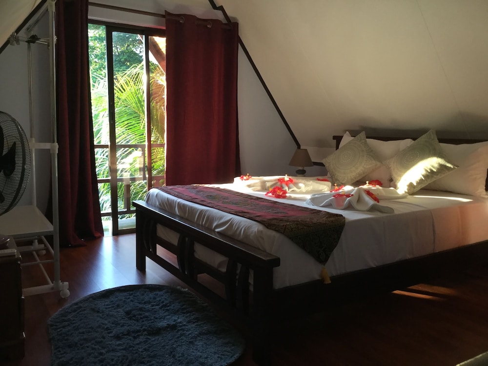 Mer Riviere Self Catering 11099331 — Beau Vallon