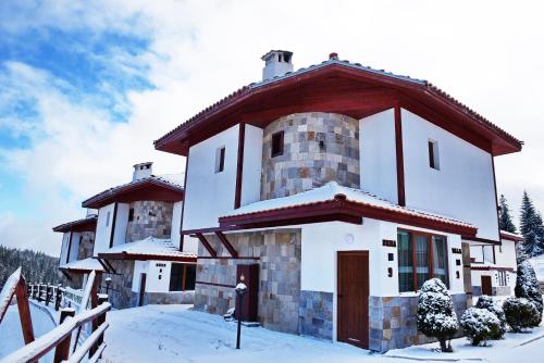 Вили Forest Nook - carbon neutral hotel in Unknown City