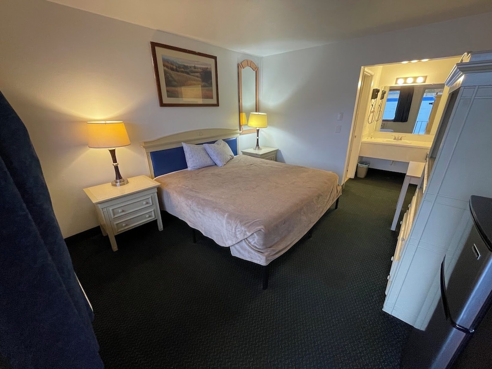 Canyon Inn - photo 3