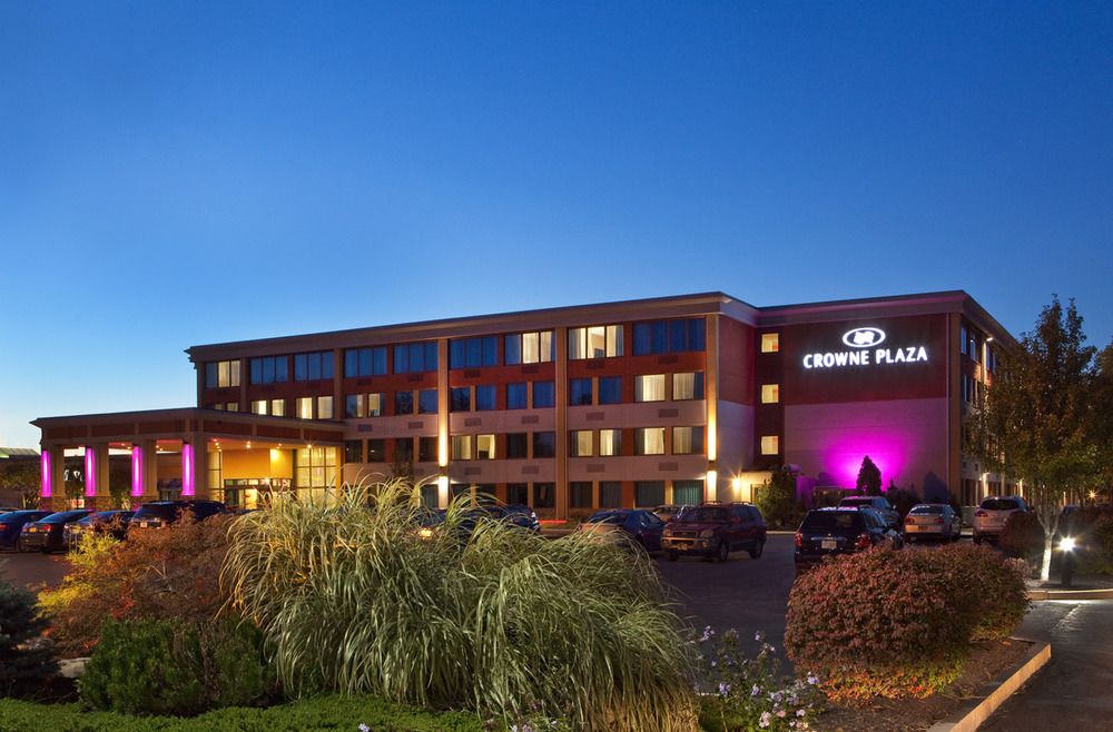 Crowne Plaza Boston Woburn by IHG — hotel in Woburn