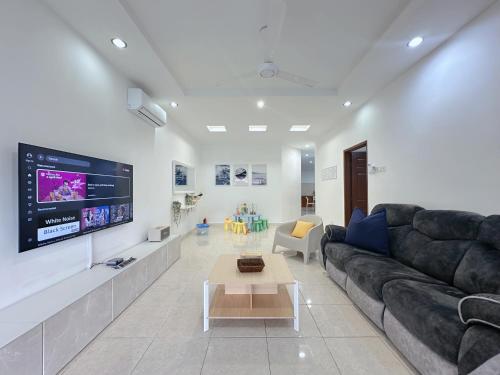 10Pax BM大山脚 Alma Single storey Semi D 5 minute To Aeon Mall in Bukit Mertajam, Malaysia