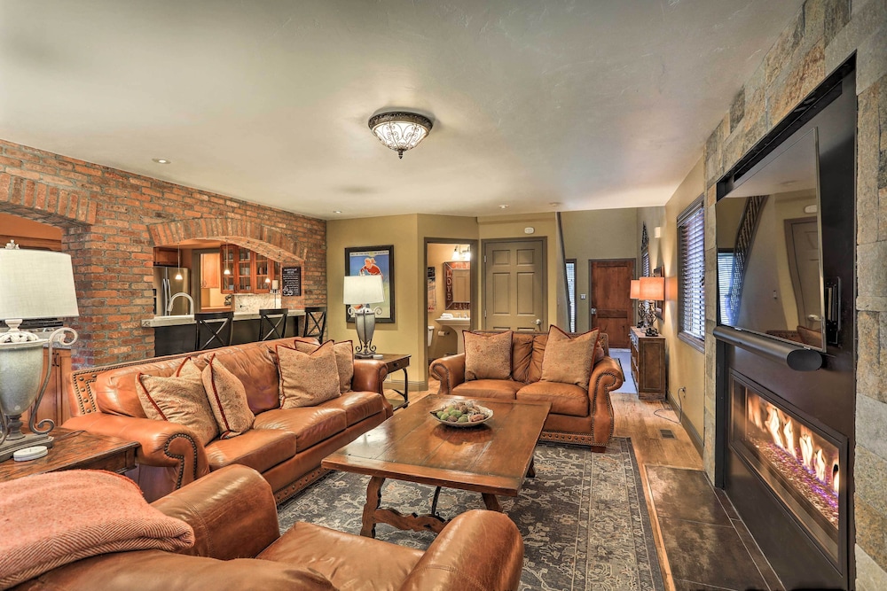 Modern Home w Patio: 3 Mi to Beaver Creek Resort - photo 21