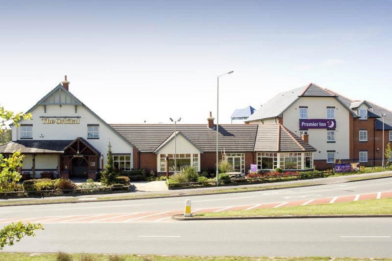 Premier Inn Cannock — hotel in Cannock