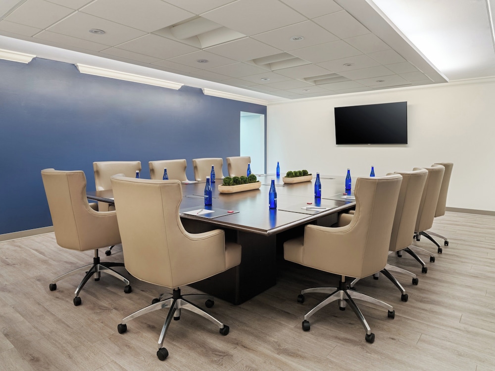 Crowne Plaza Suffern Mahwah by IHG - photo 52