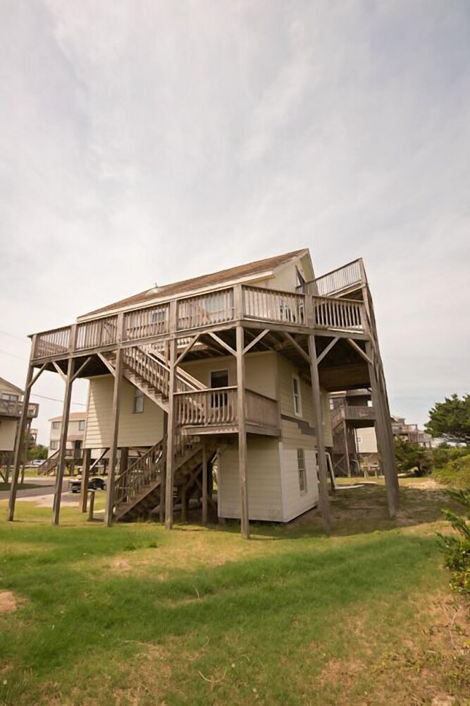Avon Cottages - featured photo