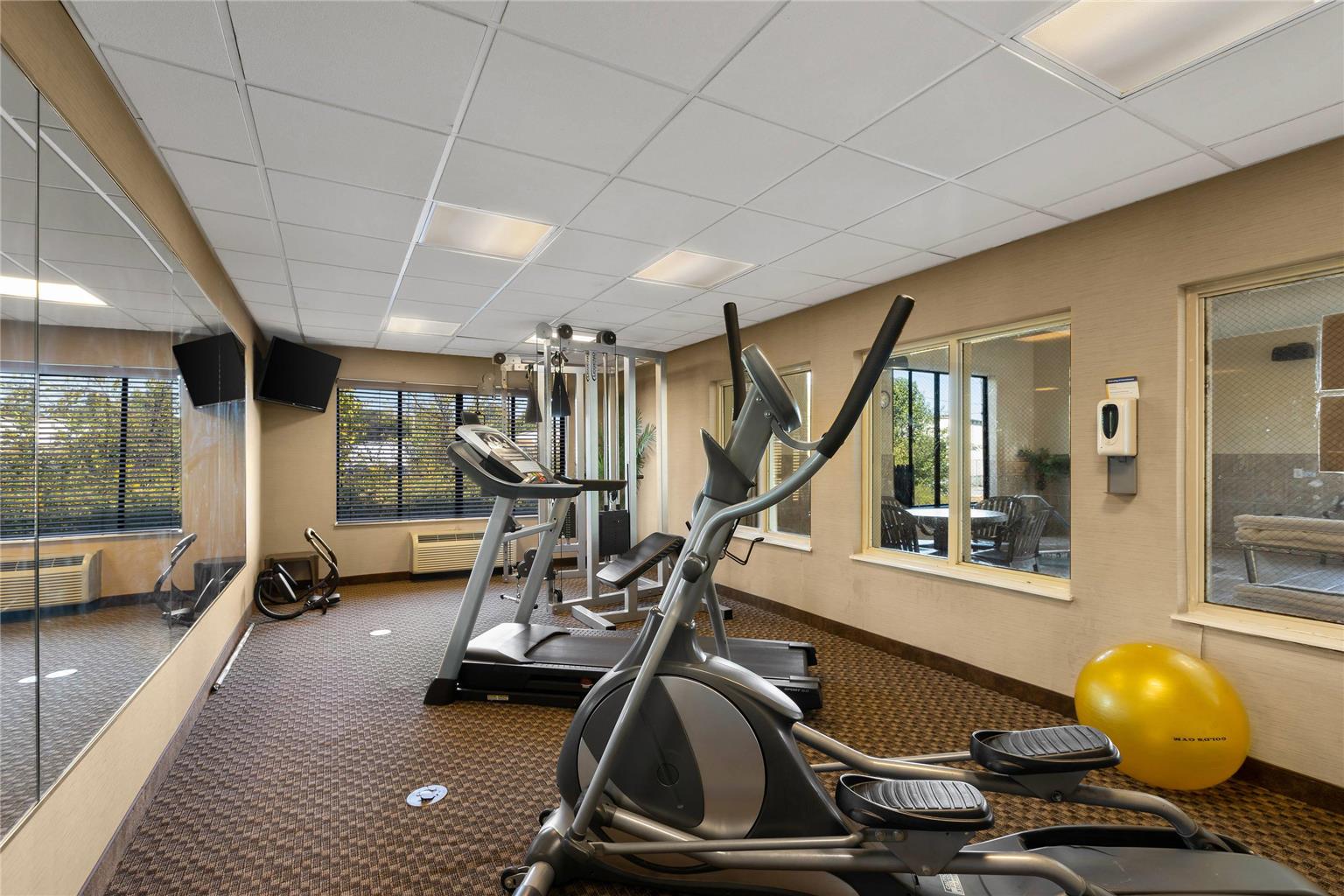 Comfort Inn Powell Knoxville North - photo 36