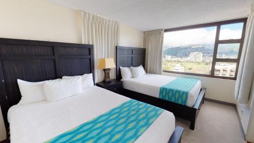 Updated 22nd Floor Waikiki Condo Free parking & WiFi Ideal for large family by Koko Resort Vacation Rentals - photo 17