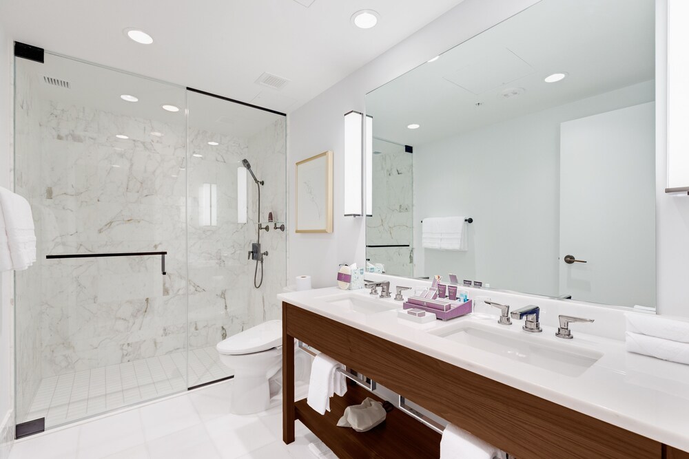 The Ritz Carlton Residences by Real Select Vacation - photo 108