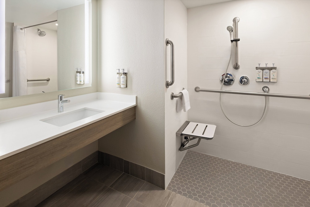 Holiday Inn Express Augusta Downtown by IHG - photo 8