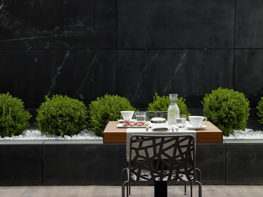 מזון ומשקאות