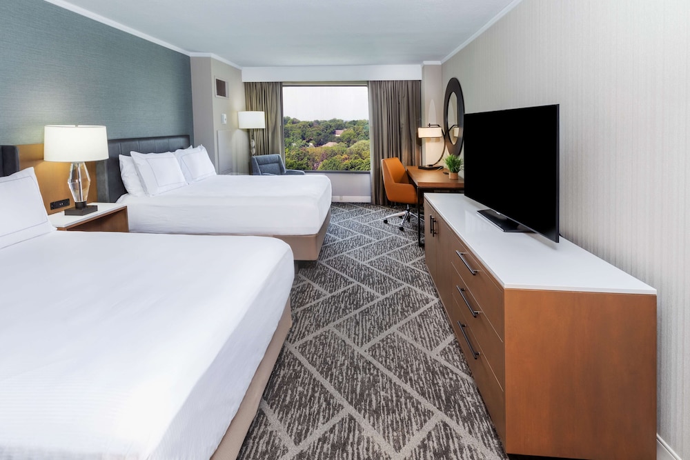 DoubleTree by Hilton Tulsa Warren Place - photo 17