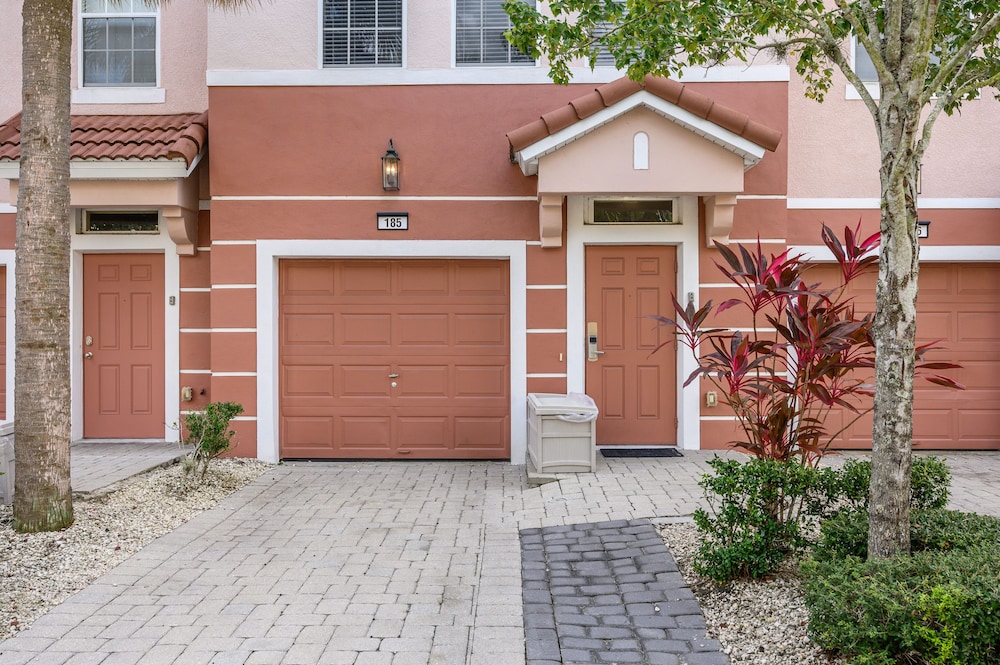 Vista Cay Resort Direct Townhomes by Millennium Management - photo 329