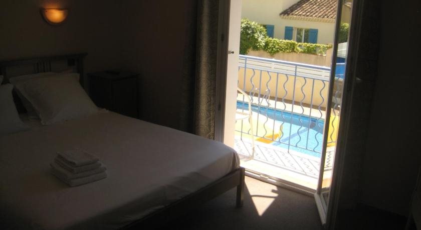 Hotel Mucrina in Vias, France