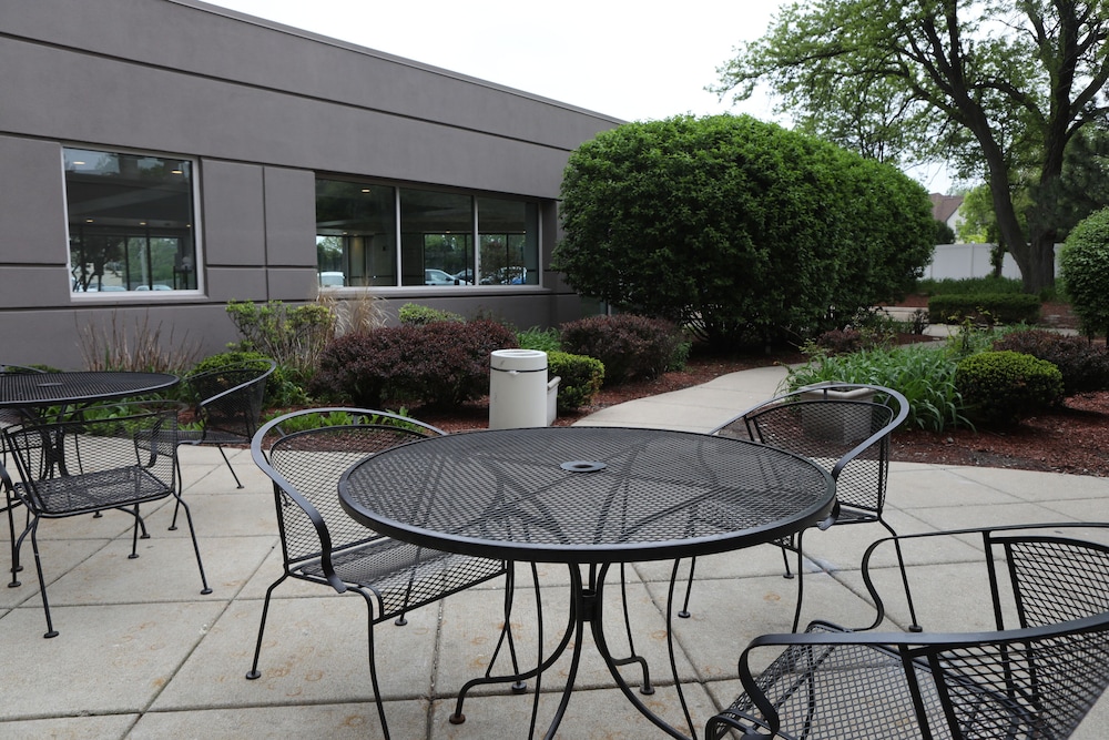 Holiday Inn Chicago Oakbrook by IHG - photo 61