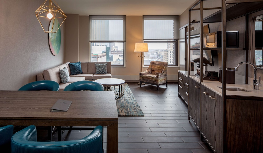 Embassy Suites by Hilton Minneapolis Downtown - featured photo