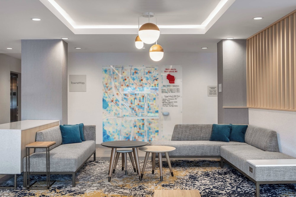 TownePlace Suites by Marriott Milwaukee West Bend - photo 25