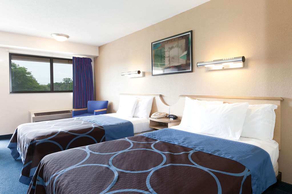 Days Inn by Wyndham Monmouth Junction S Brunswick Princeton - photo 7