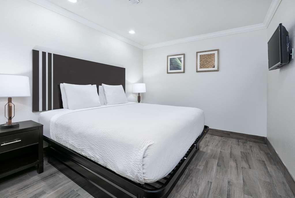 Ramada by Wyndham Diamondhead I 10 Gulfport - photo 18