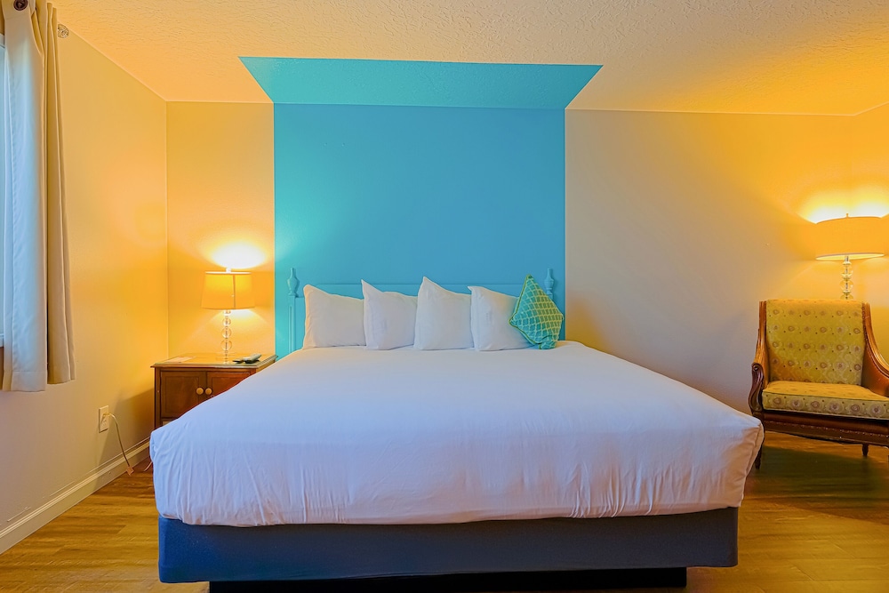 Coast River Inn by OYO Seaside - photo 30