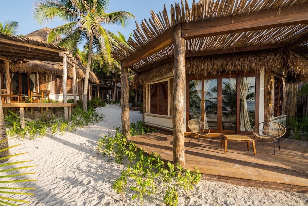 Delek Tulum — 4-Star Luxury Hotel in Tulum, Mexico