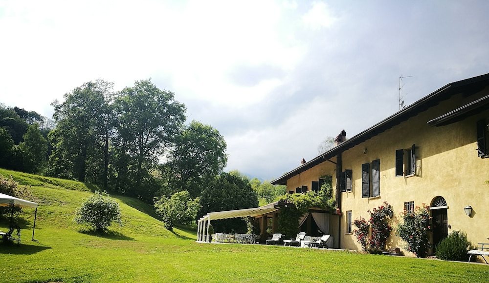 Antica Cascina del Medico pet-friendly hotel Muzzano