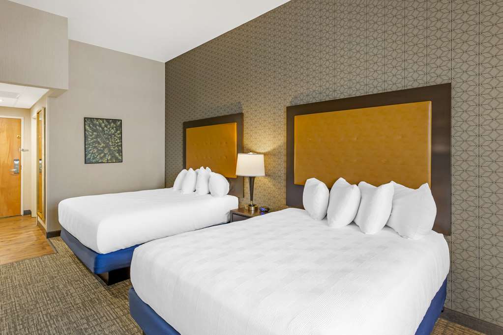 Best Western Plus Grant Creek Inn - photo 35