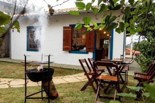 Charme Colonial Pet Friendly com garagem e deck com vista para Serra de São José — 4-Star Luxury Hotel in Tiradentes, Brasil